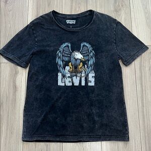 Levi's Distressed Cotton Charcoal Eagle Graphic Tee